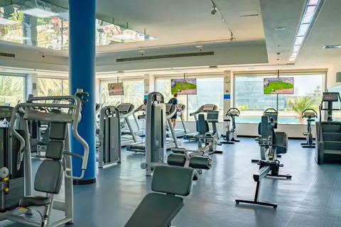 Beach Rotana - all suites in الزَّاهية — foto 9