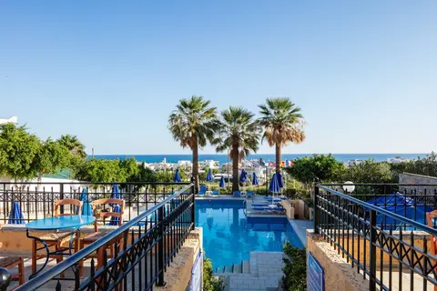 Koni Village Hotel in Δημοτική Ενότητα Μαλίων — foto 21