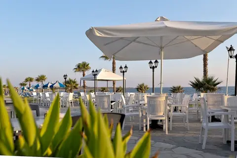 Kefalos Beach Tourist Village in Paphos — foto 24