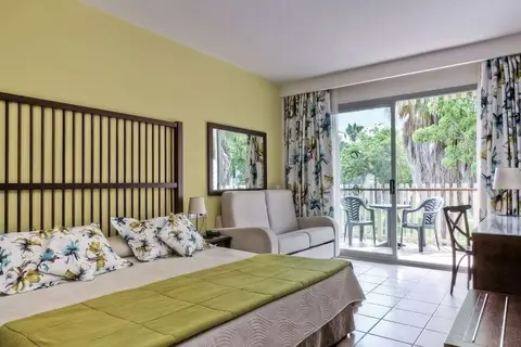PortAventura Hotel Caribe in Salou — foto 22