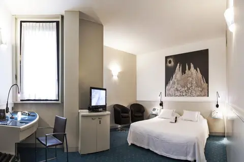 Sure Hotel by Best Western Milano in Padua, foto 13