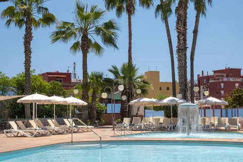 Hotel htop Jadhe in Calella — foto 2