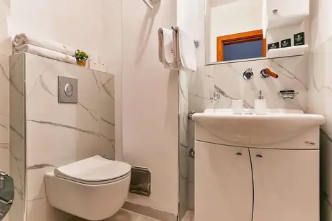 Villa Dvor Kornic in Budva — foto 15