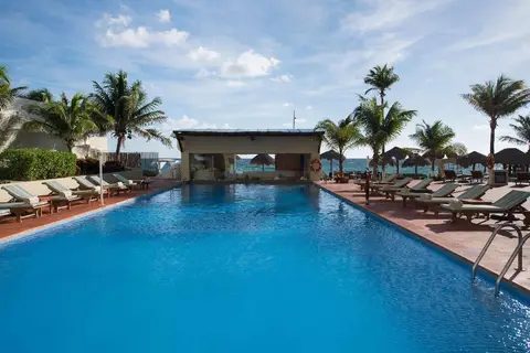 Club Regina Cancun in Cancún — foto 17