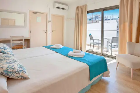 Petit Garden Hotel by Flacalco in Cala Ratjada — foto 10