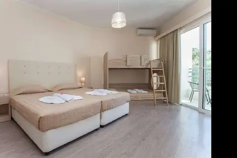 Golden Alexandros Hotel in Korfoe — foto 18