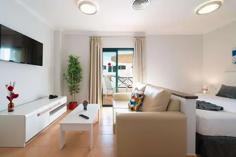Ilunion Costa Sal Lanzarote in Tías — foto 4