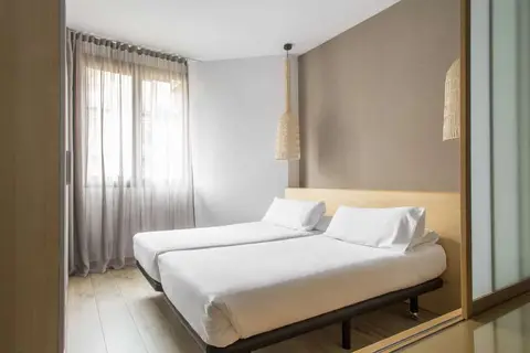 Aparthotel Aramunt in Barcelona — foto 3