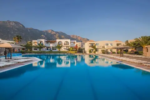 Akti Beach Club in Καρδάμαινα — foto 18