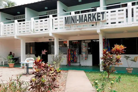 Bungalow Beach Hotel in Serrekunda, foto 17