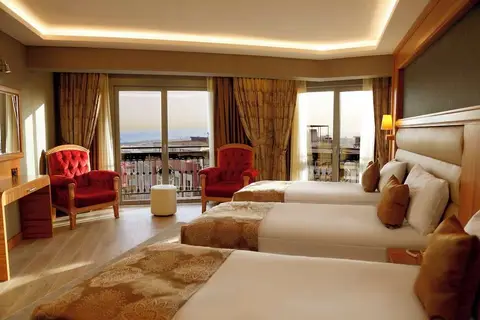 Ilkbal Deluxe Hotel in Fatih — foto 2