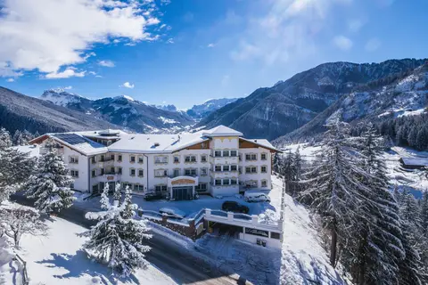 Hotel Scherlin in Kastelruth - Castelrotto — foto 12