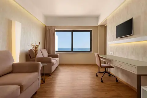 Ramada Plaza by Wyndham Thraki in Αλεξανδρούπολη — foto 25