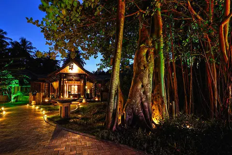 Royal Island Resort & Spa in Maakana — foto 13