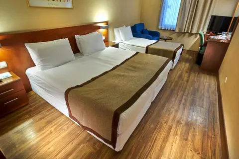 Feronya Hotel in Fatih — foto 11