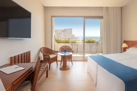 RH Ifach in La Línea de la Concepción — foto 14