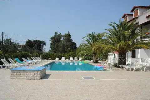 Captain's Studios & Apartments in Δημοτική Ενότητα Λευκιμμαίων — foto 17