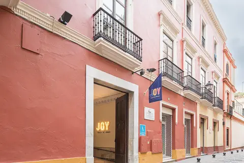 Joy Plaza de Armas in Sevilla — foto 25