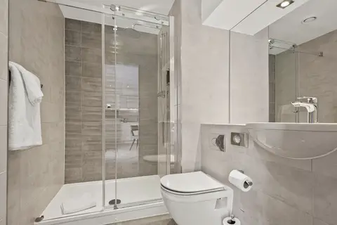 Roomzzz London Stratford in Londen — foto 14