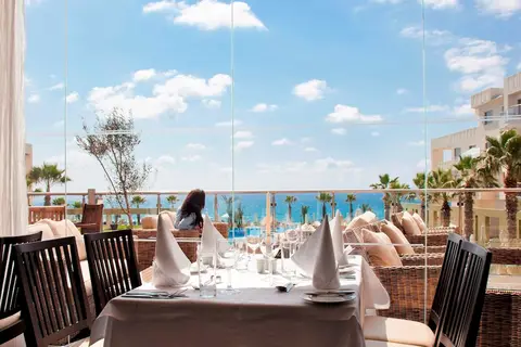 Blue Lagoon Kosher Hotel in Paphos — foto 15