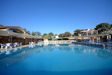 Club Resort Atlantis in İzmir — foto 2