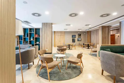 Hotel Oroel in Jaca — foto 6