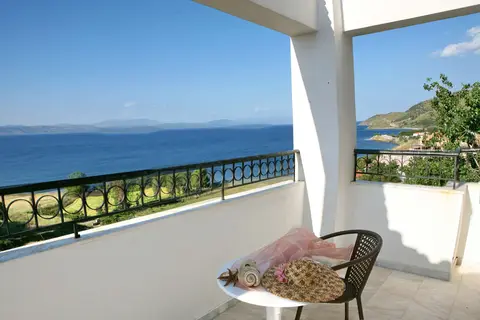 Belvedere Lesvos Aeolis Hotel in Μόλυβος — foto 7