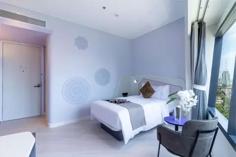 Queensland Hotel Bangkok in Bangkok — foto 4