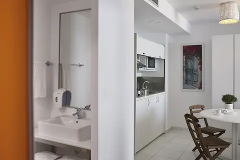 Ammades Epsilon Hotel Apartments in Faliraki — foto 9
