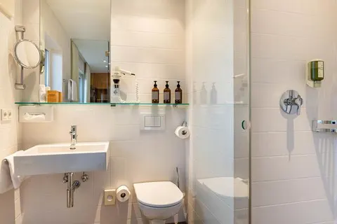 Design-& Wellness Hotel Alpenhof in Reitdorf — foto 14