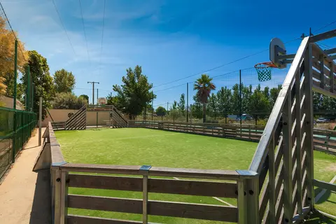 Camping Le Clos Virgile in Sérignan — foto 17