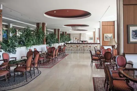 Hotel Palas in Petrovac na Moru — foto 6