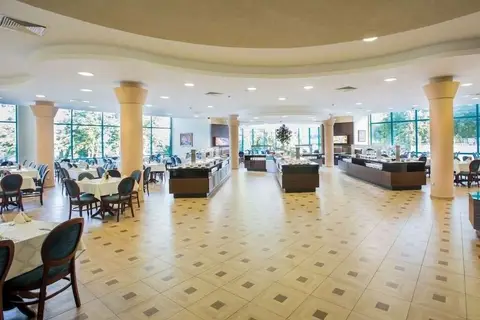 Marina Grand Beach Hotel in Несебър — foto 6