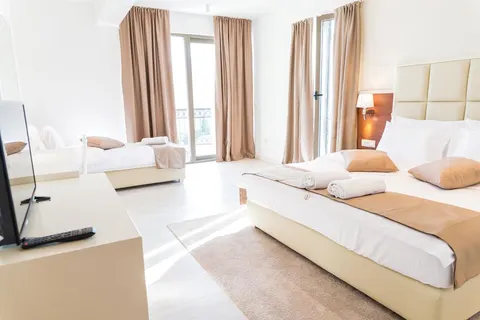 Kadmo in Budva — foto 2