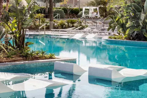 AQUA Hotel Silhouette & Spa in Malgrat de Mar — foto 8