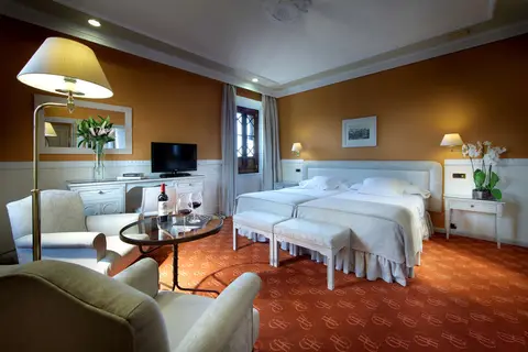 Alhambra Palace Hotel in Granada — foto 4