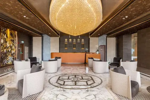 The Bentley Luxury Hotel & Suites Doha in Doha — foto 7