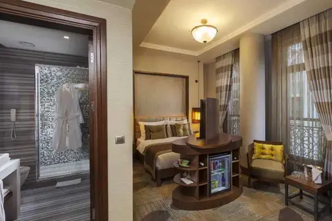 Manesol Boutique Galata in Fatih — foto 5