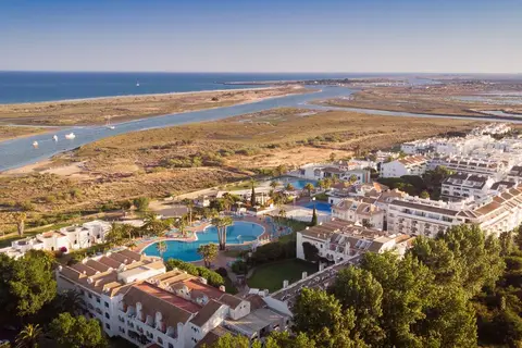 Golden Club Cabanas in Mexilhoeira Grande — foto 4