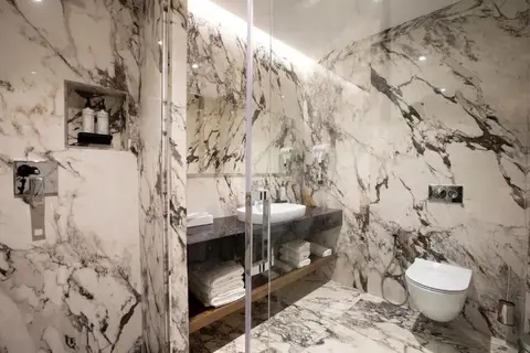 Marinaj Hotel in Tirana — foto 29