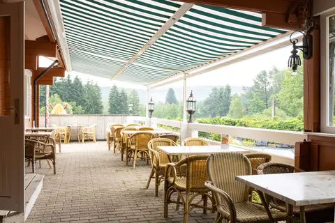 Arden Parks Petite Suisse in Manhay — foto 14