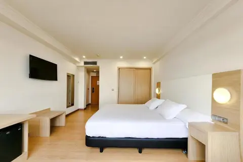 Hotel Faranda Rías Altas La Coruña in Perillo — foto 13