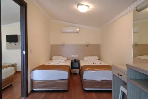 Kleopatra Bavyera Hotel in Alanya — foto 25