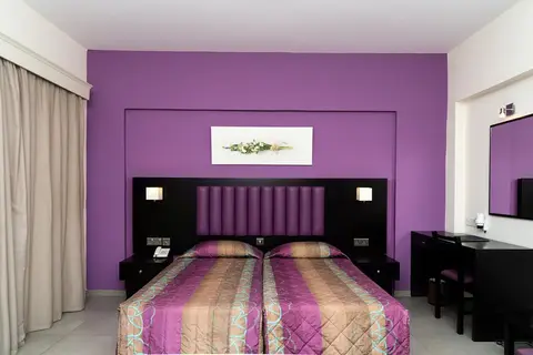 Kefalos Damon Hotel Apartments in Paphos — foto 2