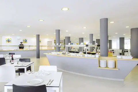 Hotel Vibra San Remo in Sant Josep de sa Talaia — foto 13