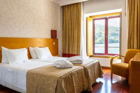 Douro Hotel Porto Antigo in Oliveira do Douro — foto 4
