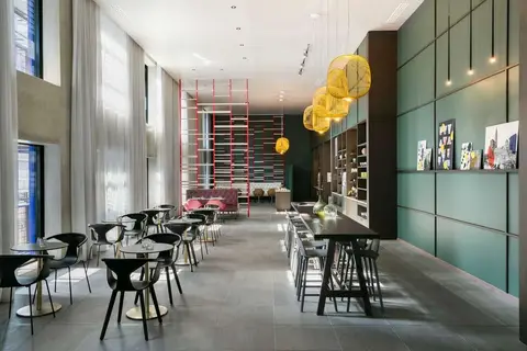OKKO Hotels Paris Rosa Parks in Parijs, foto 8