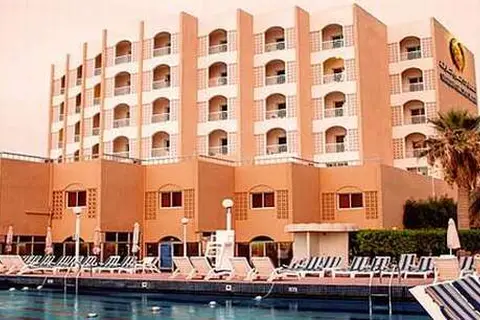 Sharjah Carlton Hotel in Al Khalidiyah — foto 2