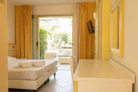 Hotel Baia di Trainiti in Vibo Valentia — foto 6