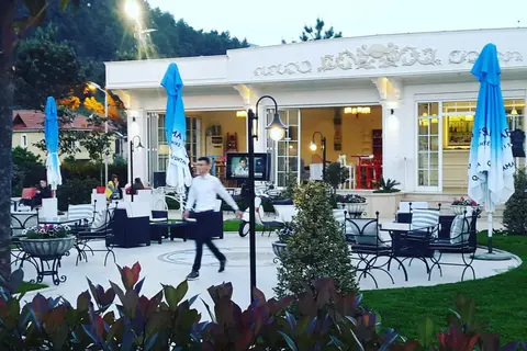 Univers Hotel in Elbasan — foto 26